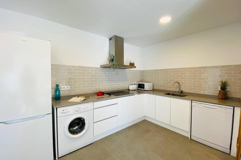 70 M2, Apartamento Cerca De La Playa, Apto Minusvalidos. โรเซส ภายนอก รูปภาพ